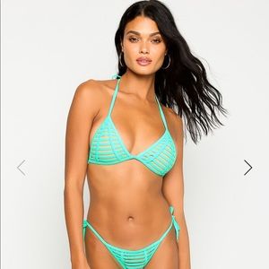 Brand new never worn beach bunny top